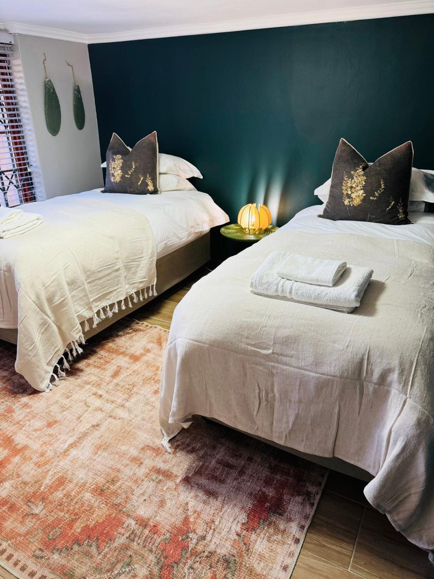 Megumi - Vaal Riverside Retreat - Loadshedding Friendly Parys Kültér fotó
